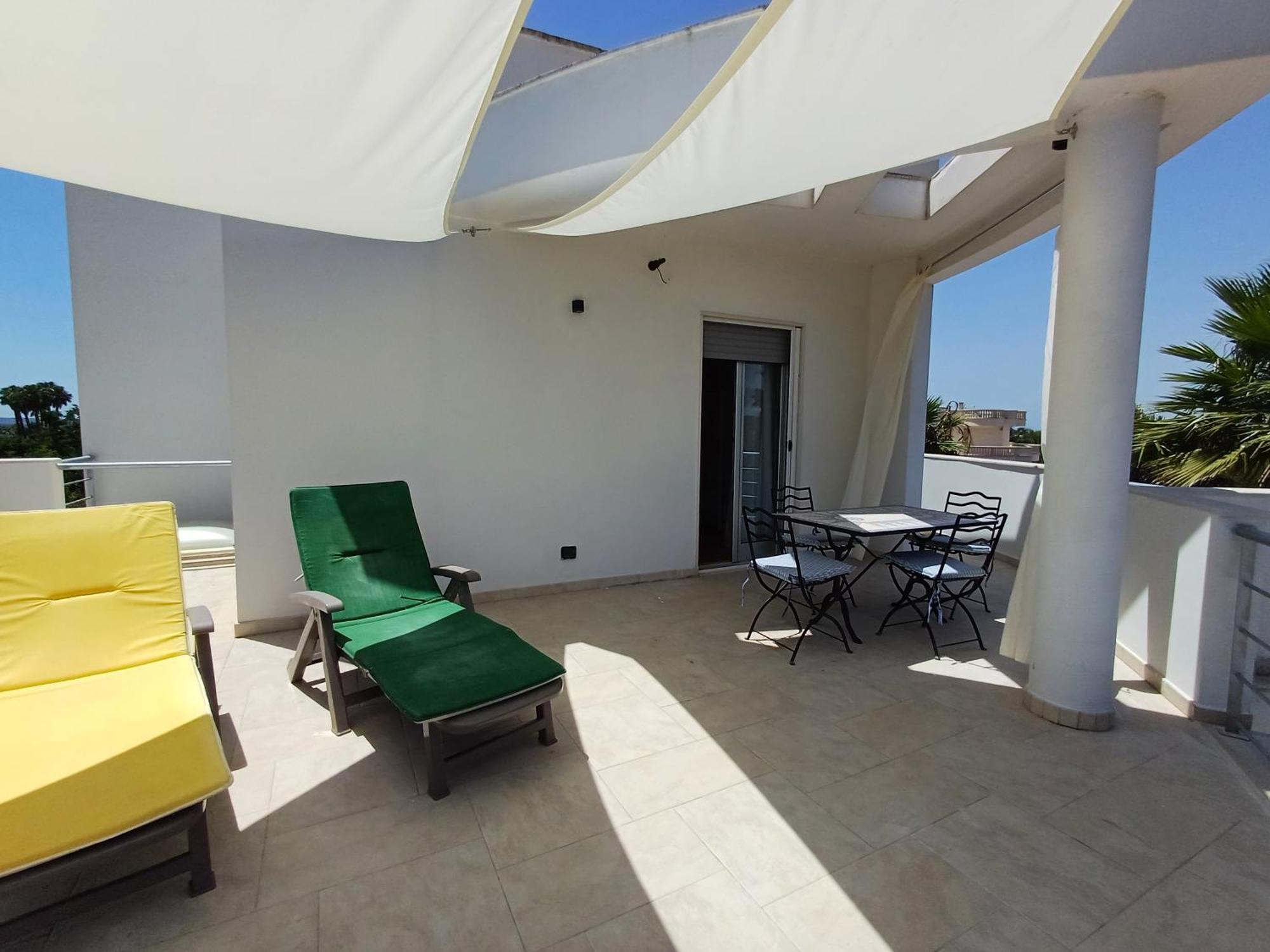Boat Dreams , Garden Relax Apartment Matino Exterior photo