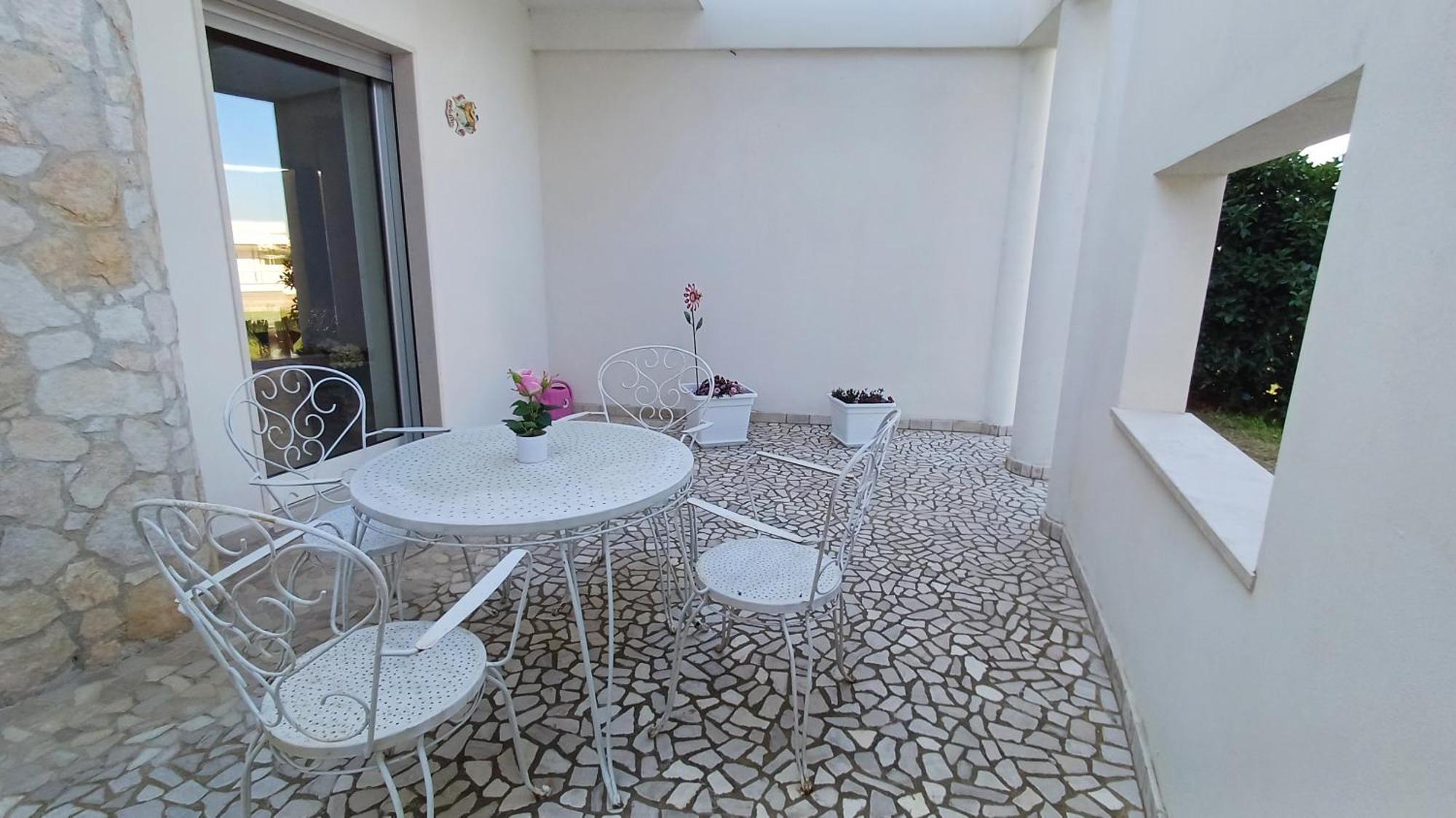 Boat Dreams , Garden Relax Apartment Matino Exterior photo